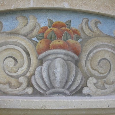 decorazione sopraporta esterno villa privata Colognola ai Colli (VR)